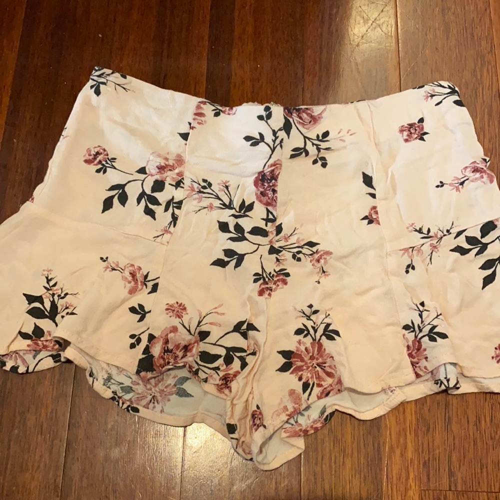 Pink floral shorts size M- Kendall and Kylie